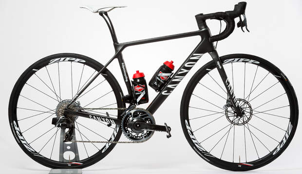 Black Beauty: Teamrad Canyon Endurace CF SLX LTD