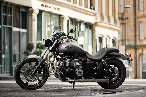 Cruiser und Chopper 2015: Triumph Speedmaster