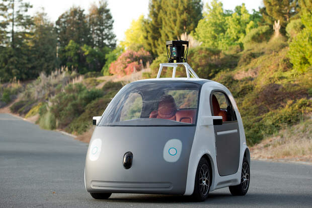 Der erste Prototyp des selbstfahrenden Autos von Google
