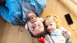 Diese Podcasts sollte jeder Vater kennen
