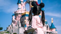Disneyland Paris: Urlaub inmitten von Prinzessinnen, Traumschlössern und lebendig gewordenen Zeichentrickfiguren