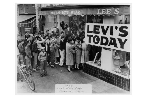 Levi's Store 1944