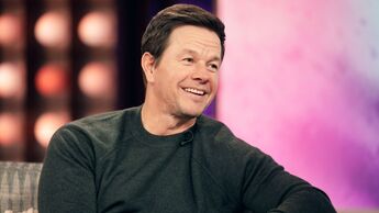 Mark Wahlberg lächelt in die Kamera