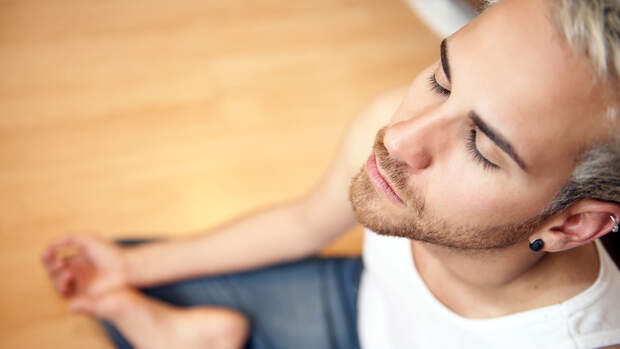 Meditieren hilft gegen Stress im Home-Office