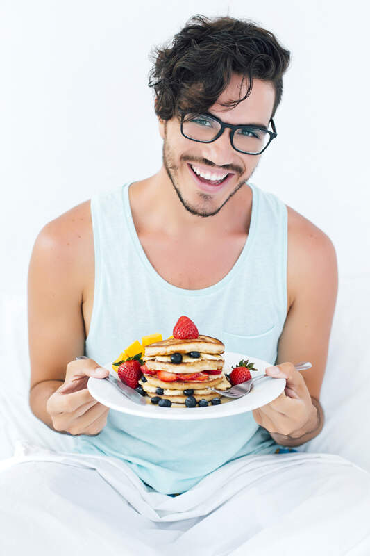 Mit frischem Obst schmecken Protein-Pancakes noch besser