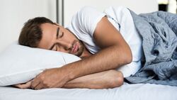 Mit natürlichen Schlafmitteln schläfst du besser