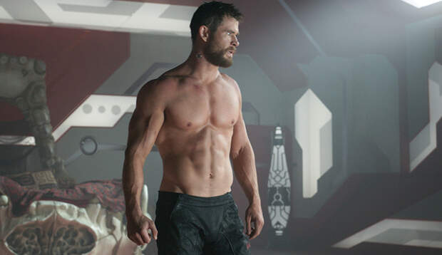 Muskelbepackt und ein strahlendes Lächeln: "Thor"-Darsteller Chris Hemsworth