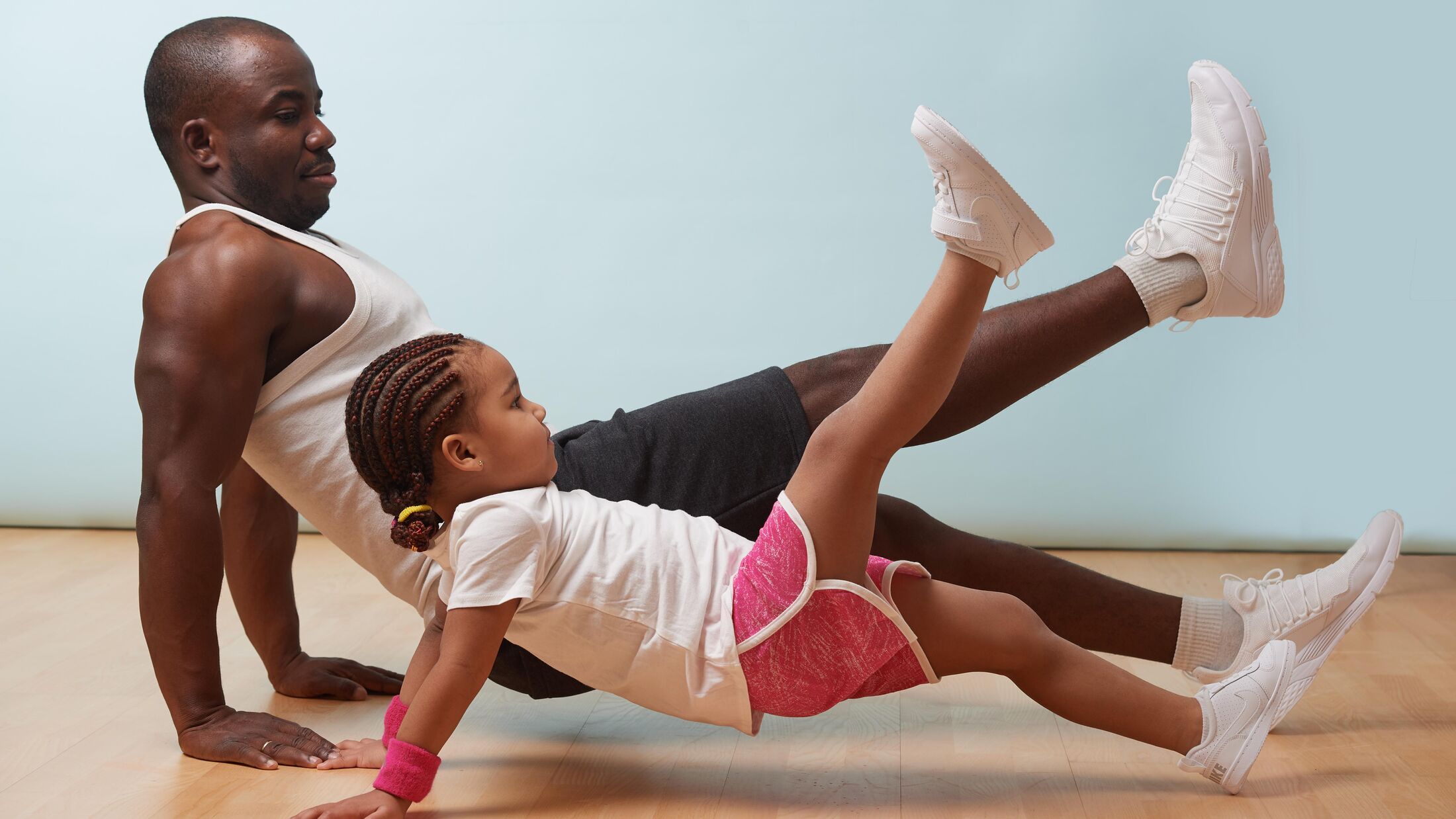 Vater-Kind-Fitness: So treibst du Sport mit Kind