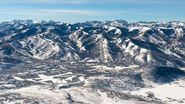 Park City liegt im US-Bundesstaat Utah, nur eine gute halbe Autostunde von Salt Lake City entfernt – am Rande der westlichen Bergkette der Rocky Mountains
