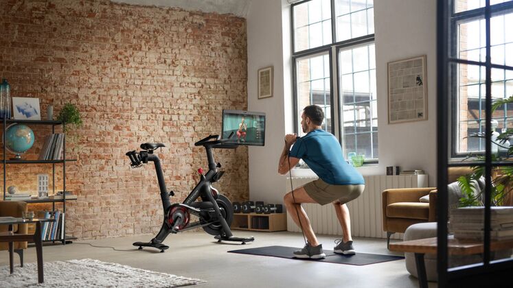 Testbericht Zum Peloton Bike Plus Men S Health