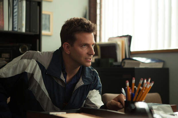 Polizist Avery (Bradley Cooper) wird in die schmutzigen Machenschaften seiner Kollegen verstrickt