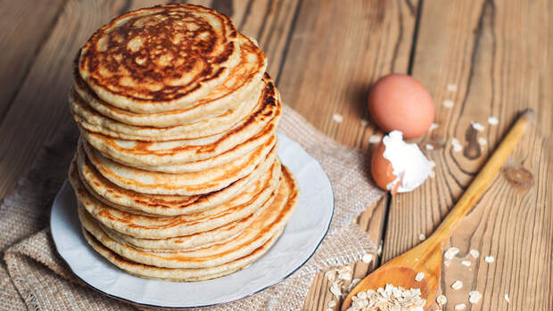 Protein-Pancakes mit Whey und Haferflocken