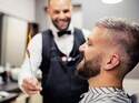 So wirst du Haare in den Ohren los