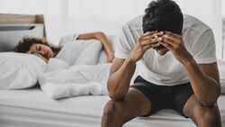 Starke, plötzlich beim Sex auftretende Kopfschmerzen können lebensgefährlich sein
