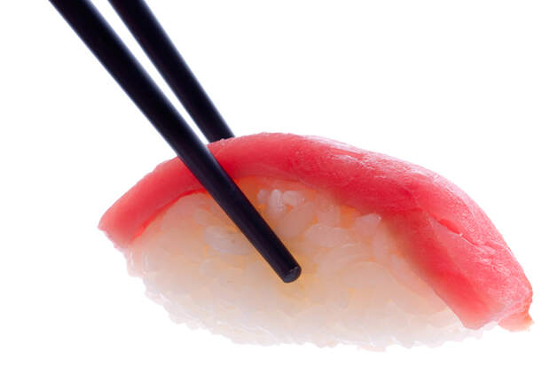 Thunfisch enthält viele gesunde  Omega-3-Fettsäuren