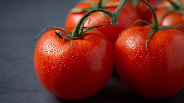 Tomaten verfärben die Zähne