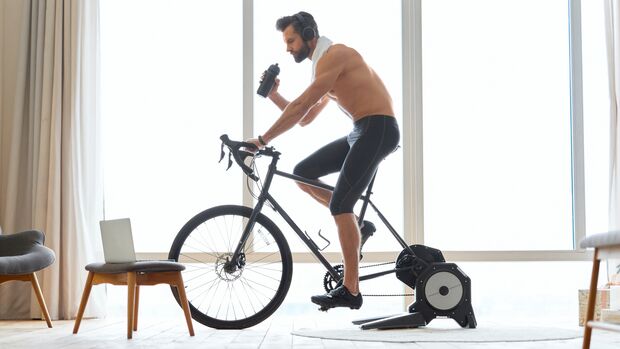 From the street to the living room: indoor cycling is paramount