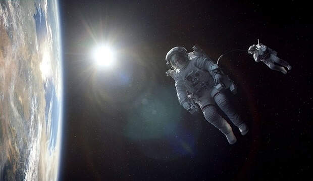 Weltraum-Thriller "Gravity": In der Stille des Weltraums kämpfen 2 verunglückte Astronauten ums Überleben