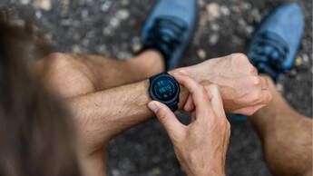 Wer mit dem Joggen anfängt, fragt sich schnell: Welche Uhr brauche ich zum Laufen?