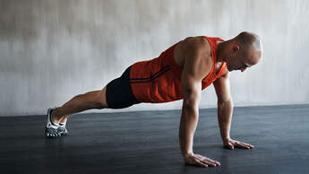 Workout,,Muscular,And,Man,Doing,Push,Up,For,Exercise,,Health
