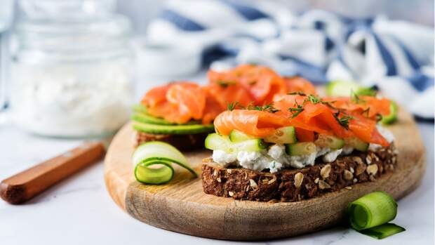 Brot oder Brötchen: Was ist gesünder? | MEN&amp;#39;S HEALTH